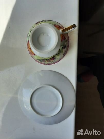 Чайные чашки с блюдцами
