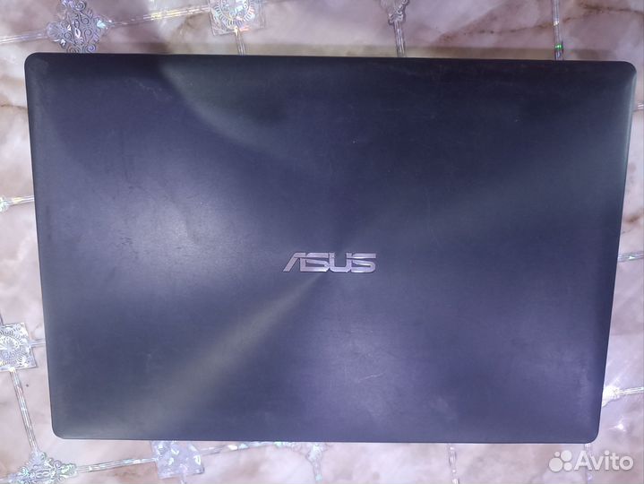 Ноутбук Asus X553M
