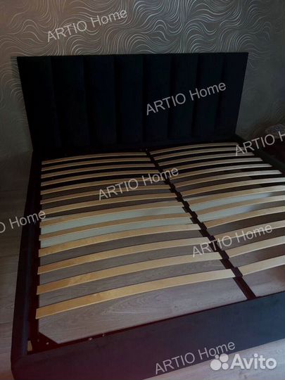 Дизайнерская кровать