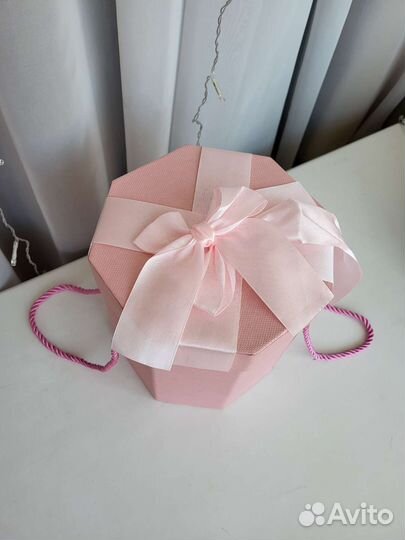 Подарочная коробка с наполнением многоразовая