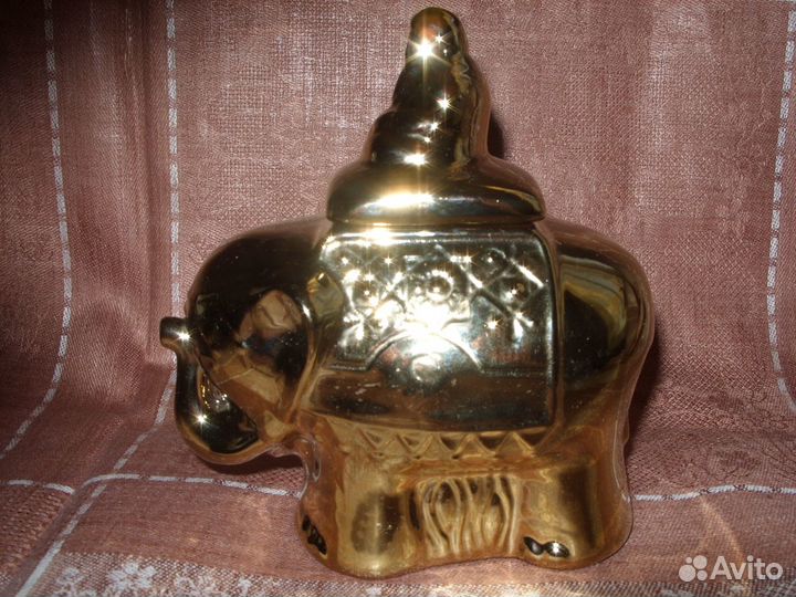 Статуэтка Слон