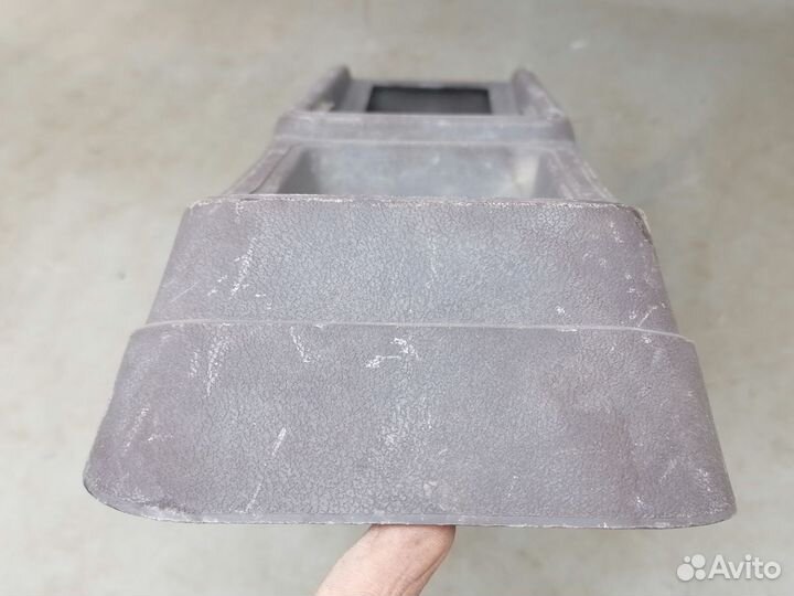 Консоль между сидений Volkswagen Passat B3