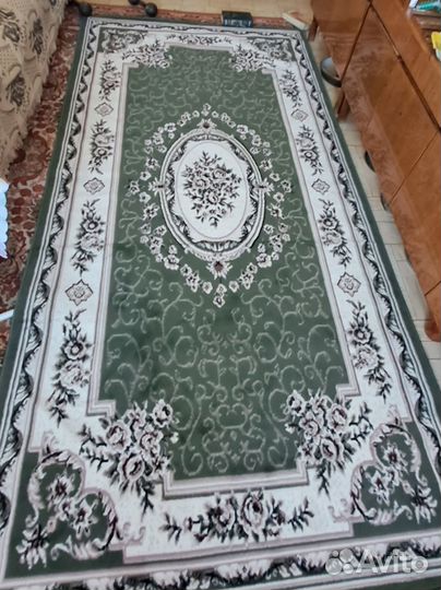 Ковер новый 300 х150