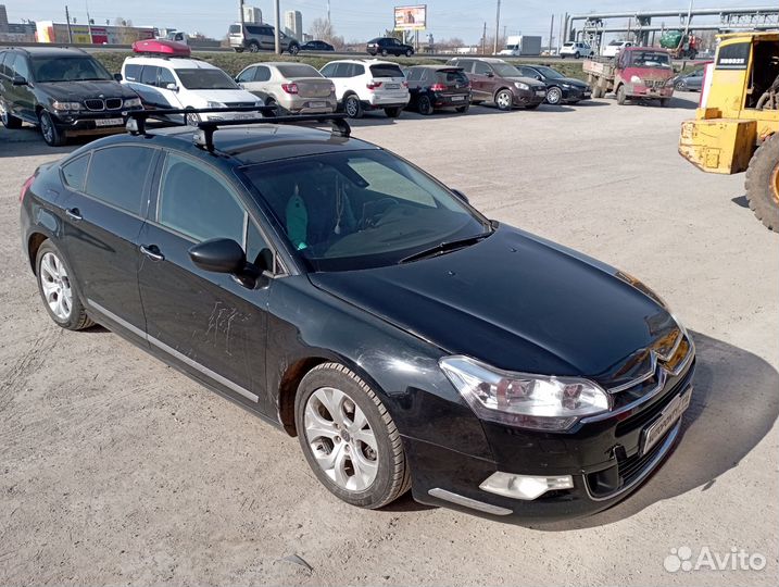 Багажник Ситроен С5 модельный крыло с замком