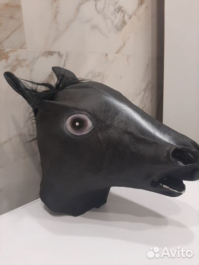 Маска Коня