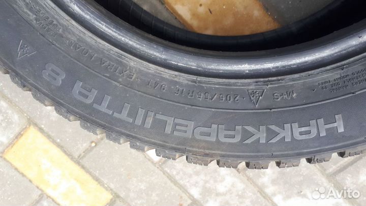 Nokian Tyres Hakkapeliitta 8 205/55 R16 W