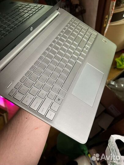 HP 15, ноутбук 2021 года, core I3 1005G1