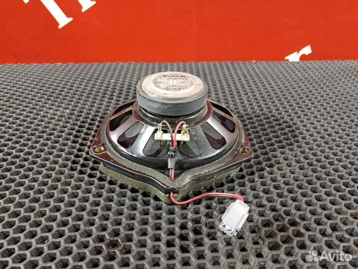 Динамик Volvo FH