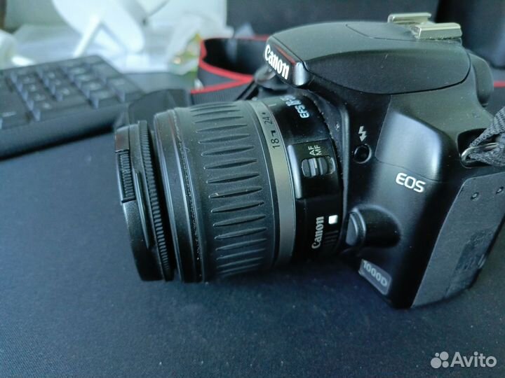 Зеркальный фотоаппарат canon 1000d