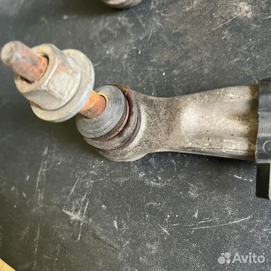 Рычаг задний левый поперечный BMW 5 серия E60/E61