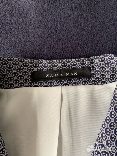 Брючный мужской костюм zara