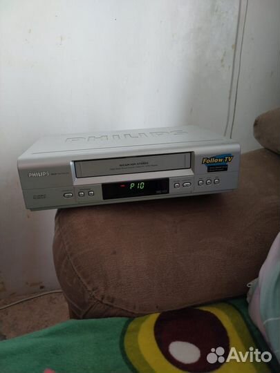 Видео магнитофон Philips