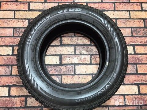 Yokohama Ice Guard Stud IG55 215/65 R16