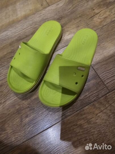 Шлепанцы crocs
