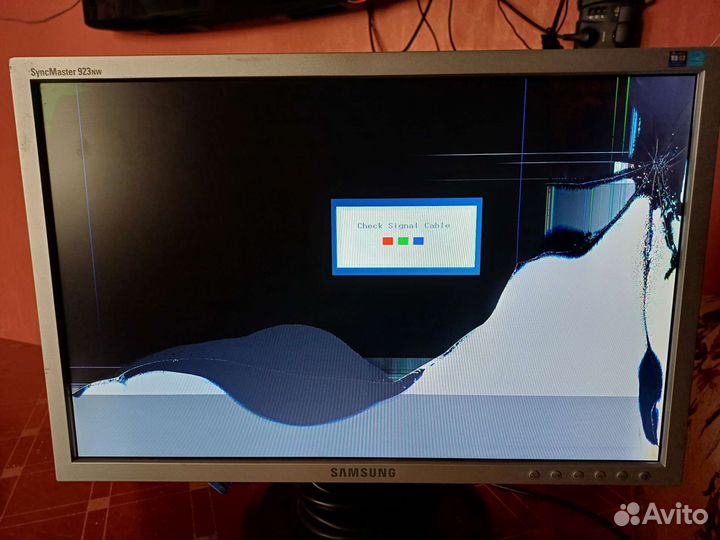 Монитор Samsung