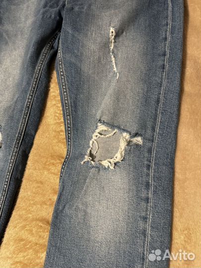 Джинсы