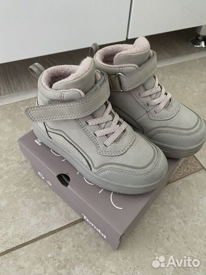 Ботинки демисезонные для девочки 26 размер