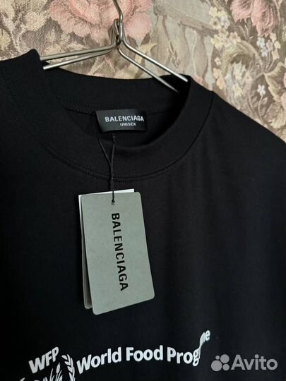 Футболка Balenciaga Оригинал