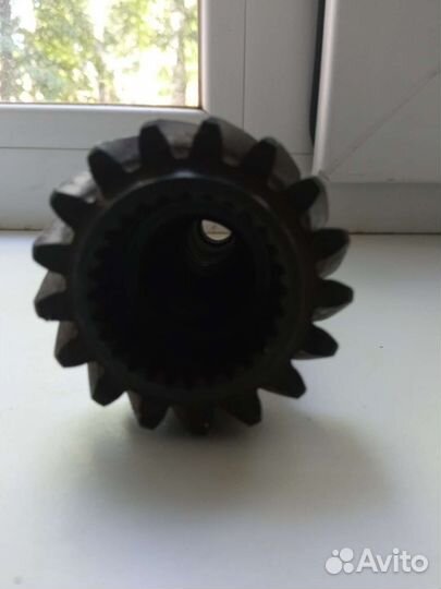 Промежуточный вал коробки передач СССР