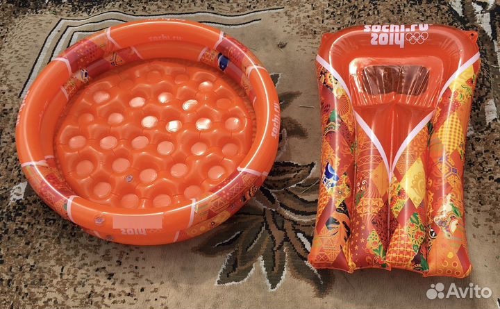 Надувной матрас и бассейн