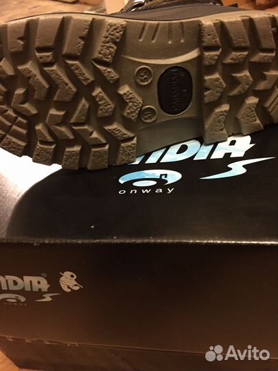 Зимние сапоги