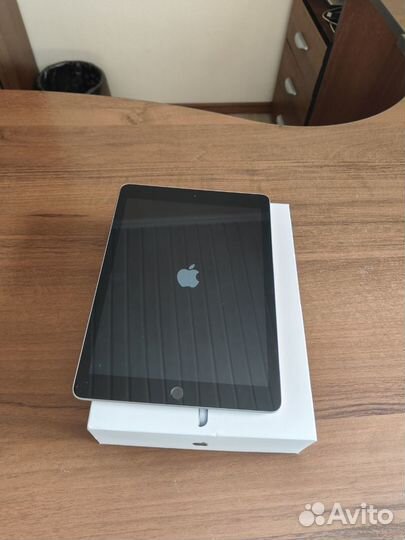 Планшет apple iPad