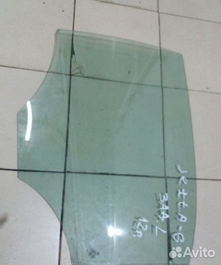 Стекло задней левой двери VW Volkswagen Jetta 6