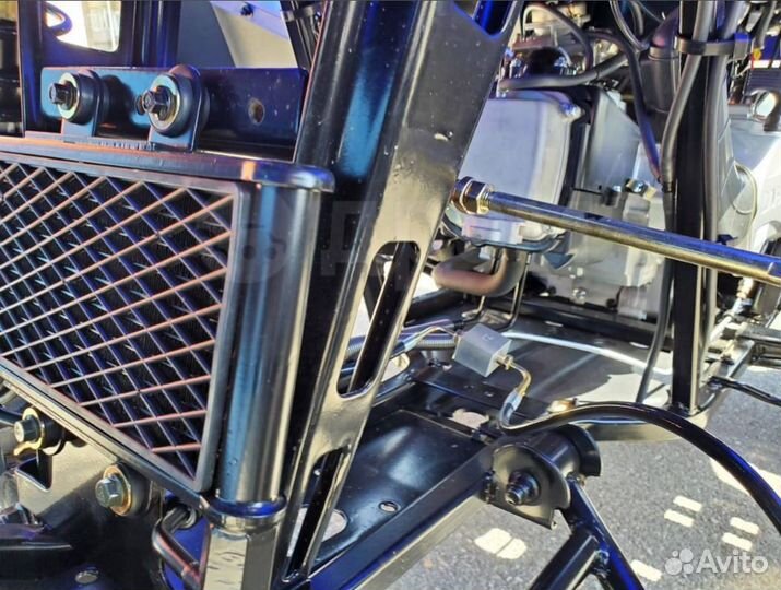 Квадроцикл Linhai-Yamaha D200 синий