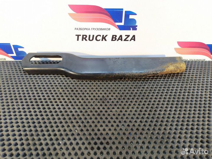 Кронштейн замка кабины Man L2000