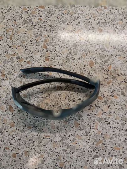 Солнцезащитные очки для малышей 0+