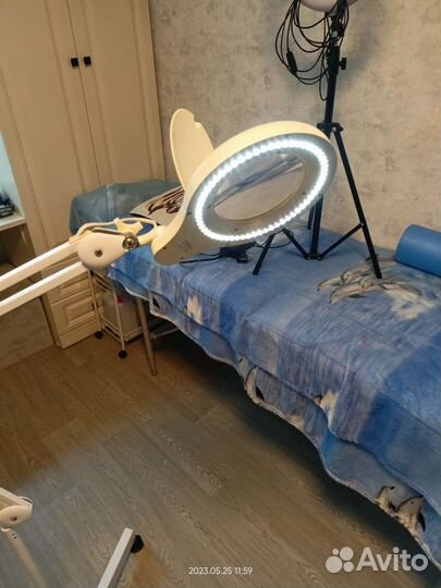 Лампа лупа напольная