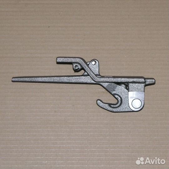 Рычаг углового запора бортов платформы левый камаз