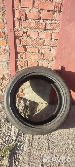 Pirelli P Zero 275/40 R20