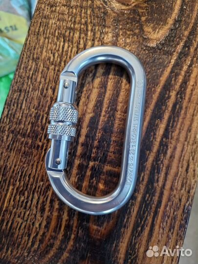 Карабины для альпинизма