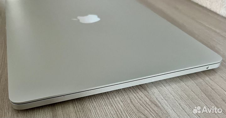 Apple MacBook pro 13 2017