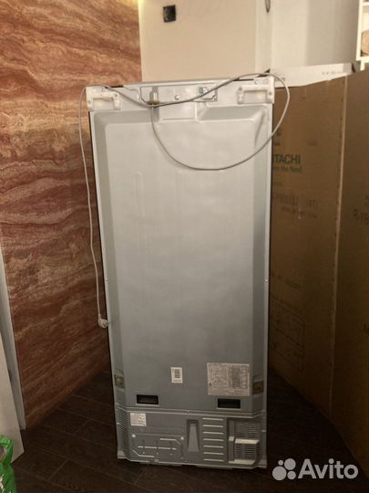 Холодильник Hitachi R-Y6000U XTновый