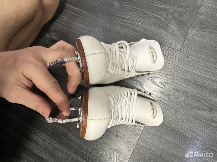 Фигурные коньки Riedell 33р