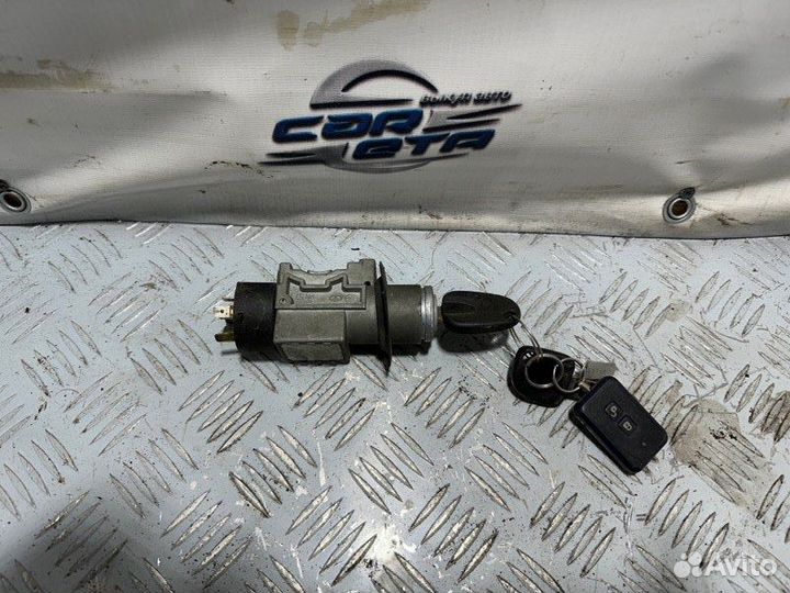 Замок зажигания Daewoo Nexia 1.6 F16D3 2011