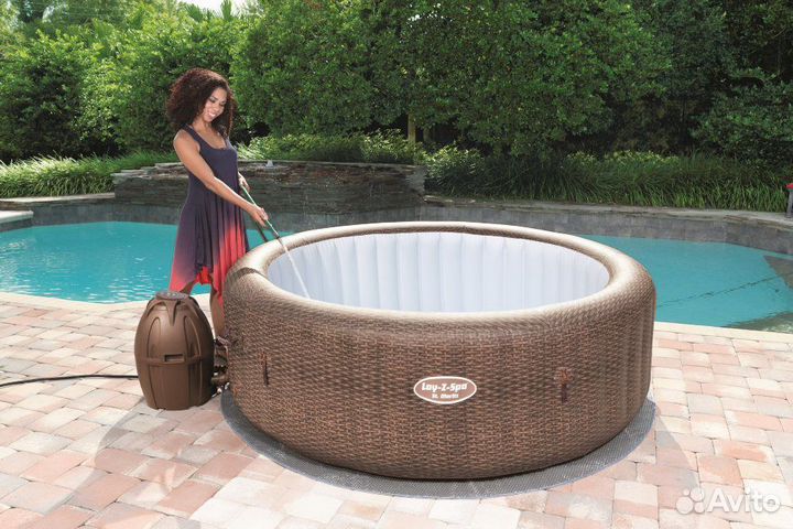 Аэромассажный бассейн Bestway Lay-Z-SPA 60023