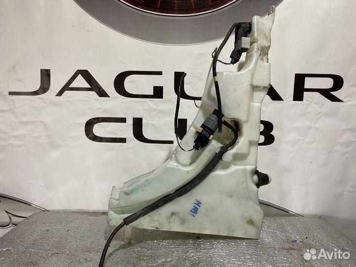 Бочек омывателя Jaguar XF