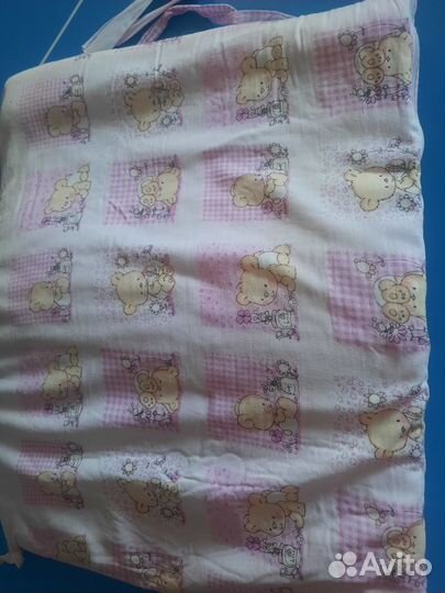 Бортики в кроватку