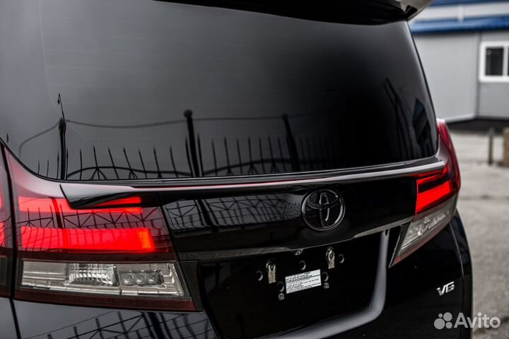 Спойлер на багажник Toyota Alphard (3G) 2015-2017