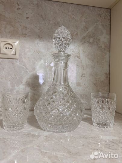 Хрустальный графин с крышкой и 2 стакана СССР