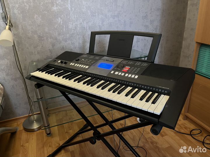 Синтезатор Yamaha PSR-E423