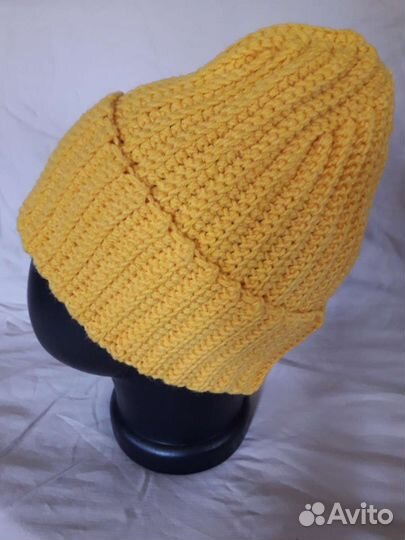 Шапка бини ручной работы