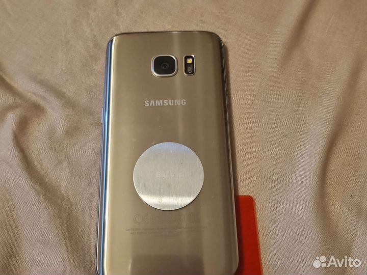 Телефон Samsung