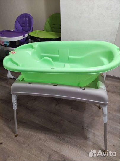 Ванночка для купания OK baby с подставкой