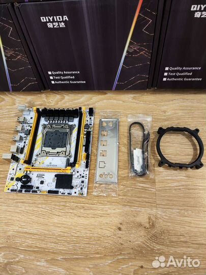 Материнская плата qiyida X99 V3-V4