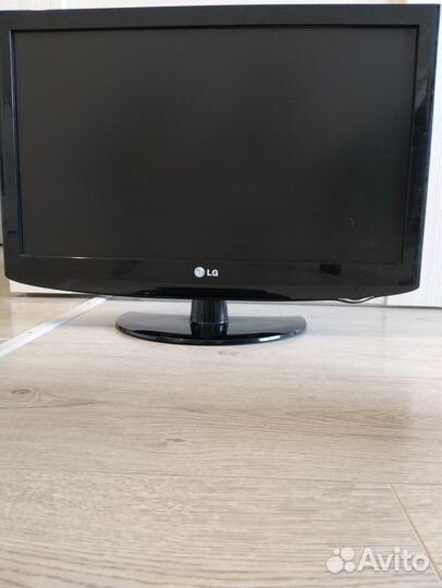 Телевизор LG 22LH2000