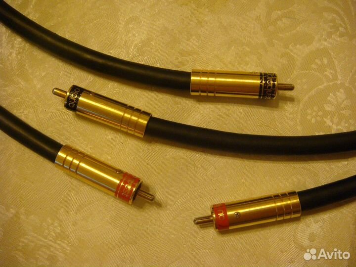 Аудио кабель AudioQuest Quartz x3 RCA 1.0 м